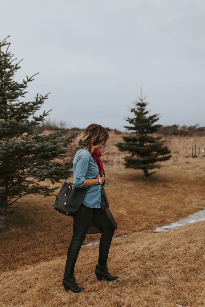 winter pregnancy outfit