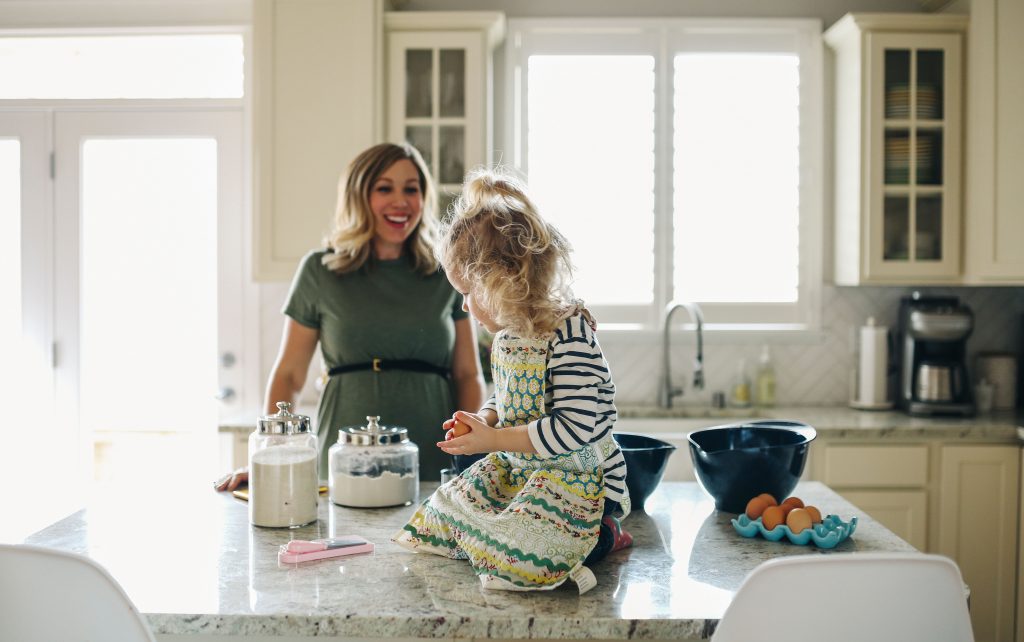 how to cook with toddler