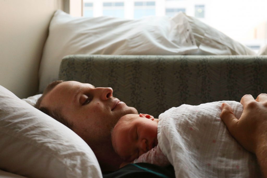 newborn-and-dad
